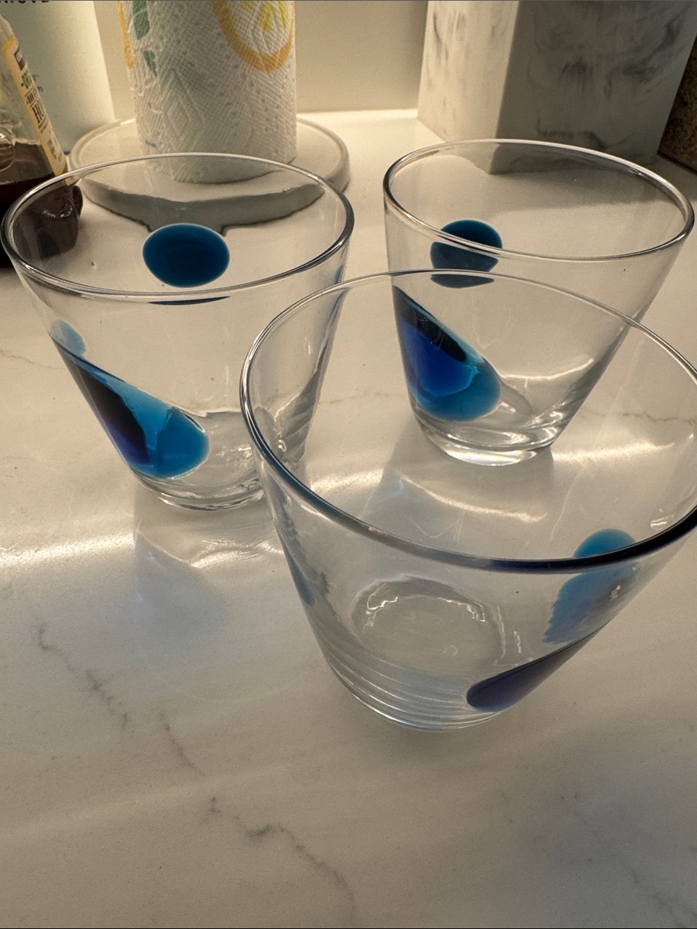 IKEA Clear Drinking Glasses with Blue Accent, in EUC - Picture 3 of 4